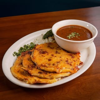 Maiz Birria/Queso
