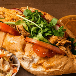 Pan Con Pollo